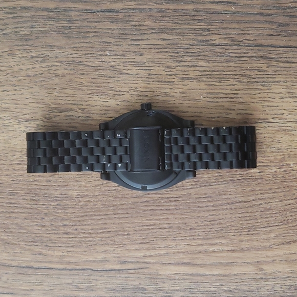 Nixon Men's Watch (O/S) - Picture 2 of 4